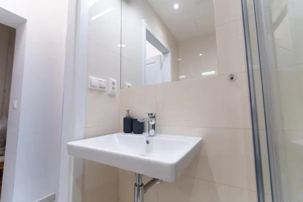 Favorite Apartment In The Center Of Prague 1 Εξωτερικό φωτογραφία